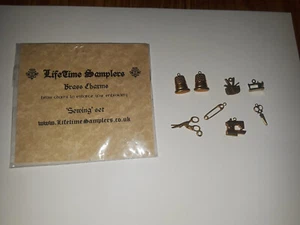 8 VERY RARE NEW LIFETIME SAMPLERS BRASS CHARMS "SEWING SET" UK - Picture 1 of 4