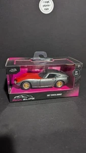 Jada - Pink Slips - 1967 Toyota 2000GT - 1:32 - Silver W/ Red Hood - Picture 1 of 5