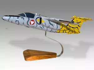 Saab 105 OE Aeronautica Austriaca Scrivania Legno Aereo Nuovo Modello Scala Piccola 1/32 - Foto 1 di 12