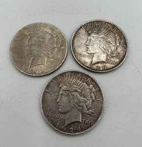 Lot 3 Peace 1 $ US Silber Dollar 90% Silber 1922, 1923 & 1924 - Bild 1 von 13