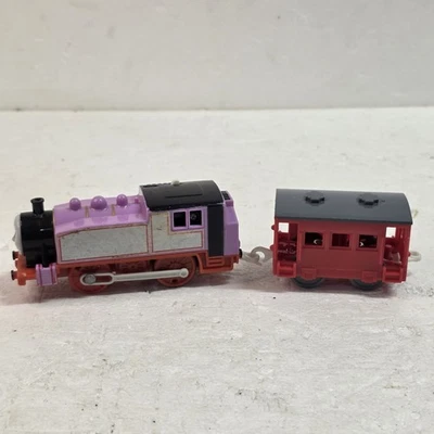 Thomas Trackmaster Rosie 2009 Mattel funciona motorizado caboose funcionando  Foto 1 de 4