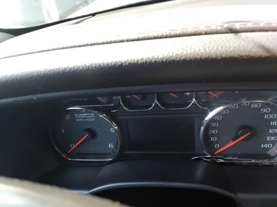 2015 Sierra 1500 OE medidor de velocidade cluster 113K milhas GMC - Imagem 1 de 4