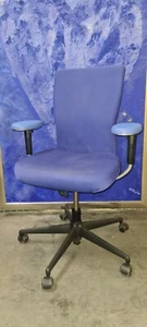 Vitra T-Chair by Antonio Citterio - Bild 1 von 6