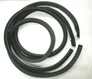 1968 1969 68 69 FORD 2-D FAIRLANE TORINO FASTBACK & HARDTOP ROOF RAIL SEALS NEW - Picture 1 of 7