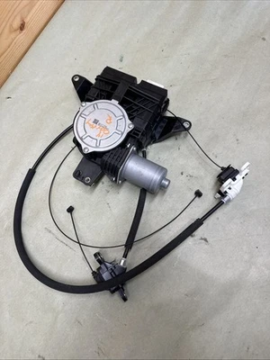 Motor de puerta corredera eléctrica lado derecho pasajero Honda Odyssey 2011-2017 fabricante de equipos originales Foto 1 de 4