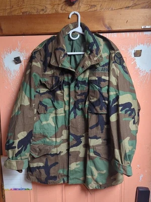 US Army Woodland Camo Field Cold Weather Coat Jacket Medium Long M-65 Og-107 - Image 1 of 4