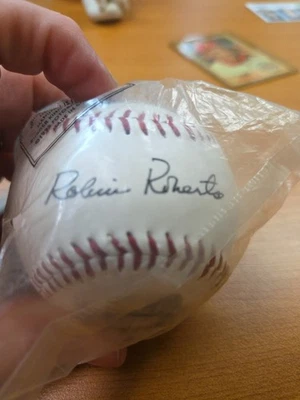Robin Roberts (Phillies) Collectible Baseball Burger King Photoball - Image 1 of 4