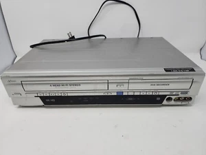 Funai SV2000 wv20v6 4 Head HiFi VCR VHS Recorder DVD Player Combo / No Remote - Picture 1 of 7