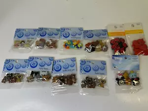 New Dress It Up Disney Buttons, Lot of 11 Pkgs - Puppies Bears Cats Fish - Picture 1 of 3