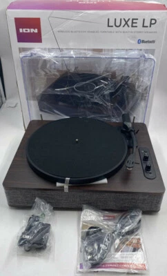ION LUXE LP WIRELESS BLUETOOTH TURNTABLE W/ BUILT-IN STEREO SPEAKERS IT103 - Image 1 of 4