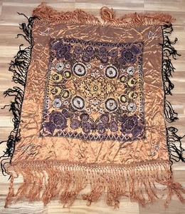 "Scialle con frange floreali per pianoforte in seta vintage 44"" X 44"" - Foto 1 di 9