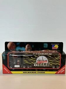 MATCHBOX CONVOY 1996 NBL SERIES 2 FORD AEROMAX TRUCK - MELBOURNE TIGERS. - Picture 1 of 3