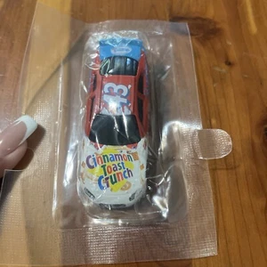 Richard Petty 43 brandneu und versiegelt 2008 Rennwagen CINNAMON TOAST CRUNCH - Bild 1 von 2