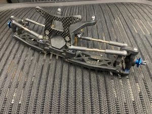 RC10 B6 RC-10 Team Associated Buggy Front end FT bulkhead  91658  parts R/C - Picture 1 of 4