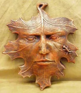 Home Garden Decor Greenman Leaf Lizard Sculpture - Picture 1 of 1