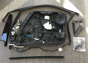 Original Mercedes W246  Türschloß Fensterheber Türsteuergerät A2467200279 - Bild 1 von 2