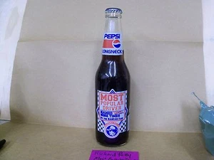 12 OZ PEPSI LONG NECK - RICHARD PETTY MOST POPULAR DRIVER NAMED NINE TIMES - Picture 1 of 3