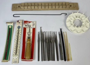 Vintage Häkelpaket Stahl Metall Haken Lilie Bommel & Büschelform Riegel Teppichhaken mehr - Bild 1 von 8