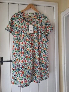 BNWT'S SEASALT BUSY LIZZY SLUB JERSEY TUNIC TOP SWEET FLOWERS CHALK 16 - Picture 1 of 10