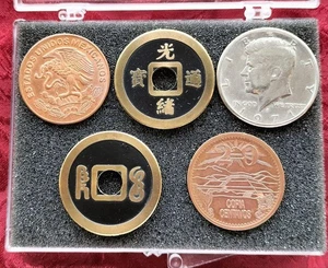 Die besten Münzen Tenyo Johnson Drei-Münzen Trick Zaubertrick aus Japan Selten - Bild 1 von 12