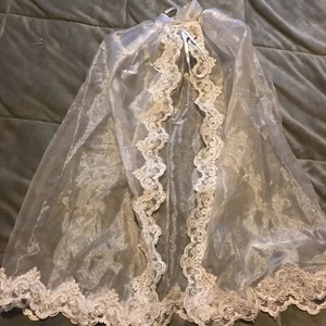 Vintage Little Lucy Cape Wedding Apparel Size 3 W/ Sparkly Beading - Picture 1 of 4