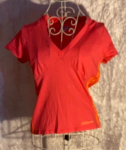 Adidas T-Shirt Women Small V Neck Short Sleeve Pink Top Size 36 - Picture 1 of 8
