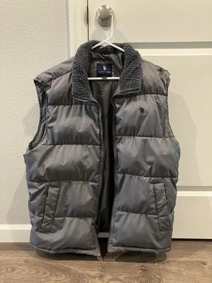 U.S. Polo Assn. Dark Grey Puffer Best Size XL - Image 1 of 4