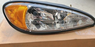 NOS RH Headlight Headlamp Halogen w/Bulb Pontiac Grand Am 99 01 02 03 04 05 2005 - Image 1 of 4
