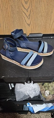 MARC FISHER BLUE DENIM ANKLE STRAP SANDALS SHOES SZ 8 PLATFORM WEDGE GREAT SHAPE - Image 1 of 4