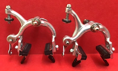 Freios e pastilhas de freio vintage Campagnolo Record de curto alcance (51 mm) Nos - Imagem 1 de 4