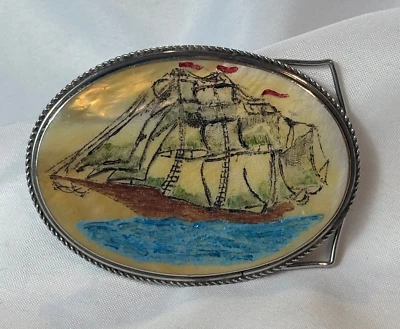 Hebilla de cinturón madreperla de colección envío pintado y grabado en fregona Foto 1 de 4