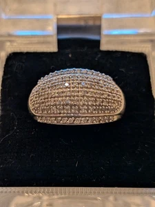 Anillo cuerpo a cuerpo de diamantes de oro blanco de 10k 5,0 gr talla 7,5 - Imagen 1 de 7
