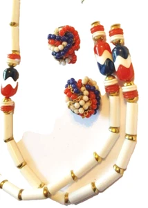 Vintage Halskette Ohrringe Schmuck Set-rot, weiß, blau Lucite, 44" js- - Bild 1 von 5