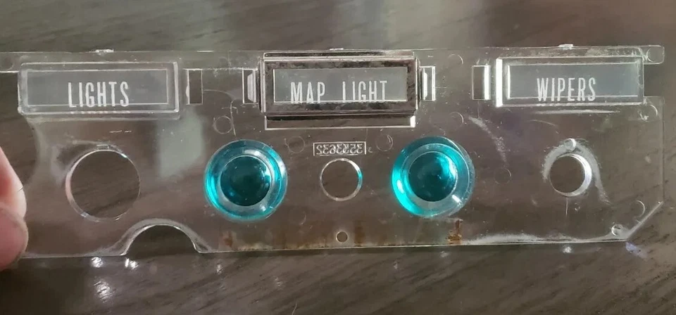 1966 AMC Rambler 转动单灯,地图灯雨刮器仪表板指示器灯镜 — 第 1/4 张图片