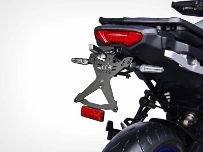 PORTATARGA YAMAHA TRACER 9 GT 2021-2024 Y LINE+LUCE TARGA+SUPPORTI FRECCE YAMAHA - Imagen 1 de 2