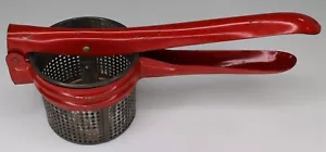 Schiacciapatate Vintage Metallo Manico Rosso Ricer Pressa Alimenti Cucina Retrò - Foto 1 di 6