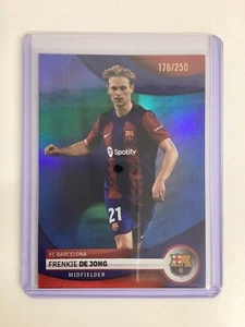 JUEGO TOPPS BARCELONA TEAM 2023/24 PARALELO FRENKIE DE JONG 176/250 - Imagen 1 de 2