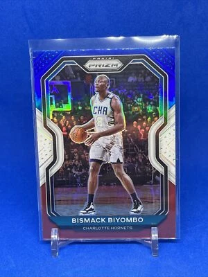 Panini Prizm 2020-21 rojo blanco y azul Bismack Biyombo #65 Charlotte Hornets Foto 1 de 2
