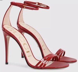gucci heels red