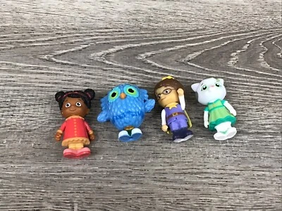 Daniel Tiger's Neighborhood PBS Toys Figures Friends & Family Lot Of 4 - Image 1 of 4
