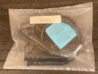 Juego de cables de bujías - 331L / 271483 - para Volvo 740 y 940 (1988-1992) Foto 1 de 3