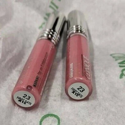 Lote de 2 Clinique Brillo Labial Brillo Ropa #23 Primera Fecha Viaje Talla Raro Difícil de Encontrar Foto 1 de 2