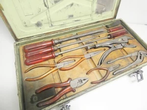 Werkzeugsatz amagnetisch Zangen Schraubendreher , Säge , Imbuss , Bundeswehr WK1 - Bild 1 von 12