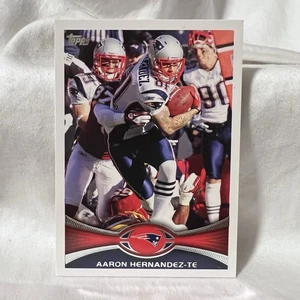 2012 Topps Football Aaron Hernandez Card #323 New England Patriots Football Card - Picture 1 of 2