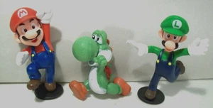 Neu ohne Etikett Nintendo Super Mario Bros. PVC Figuren Lot, Mario, Luigi, Yoshi - Bild 1 von 2