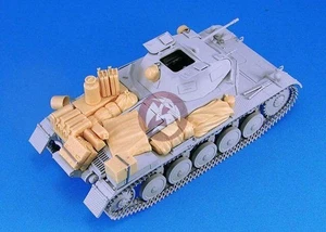Unbemalt 1/35 WWII Panzer II Panzer Stau & Zubehör Bausatz 3532 Spielzeug - Bild 1 von 1