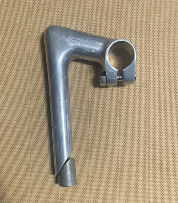 Pluma vintage Nitto 1” 22,2 mm 70 mm vástago 25,4 mm Foto 1 de 4