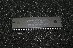 CHIP PERSONALIZADO ATARI SOS-137550-001 para PCB TOOBIN, RAMPART, BLASTEROIDS ARCADE - Imagen 1 de 2