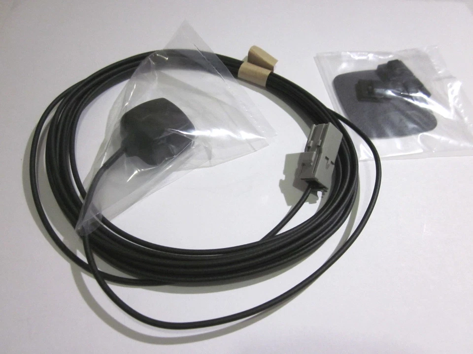 ORIGINAL ALPINE INE-NAV30 GPS ANTENNA NEW OEM - Image 1 of 1