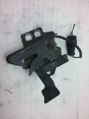 Hood Lock Latch Actuator 3.5L 2006 CHEVROLET IMPALA 6-8-3RM - Image 1 of 3